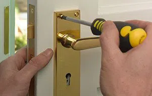 Father Son Locksmith Store Houston, TX 713-470-0694 - emergency-locksmith-opening